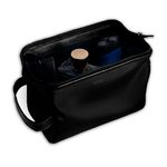 Necessaire